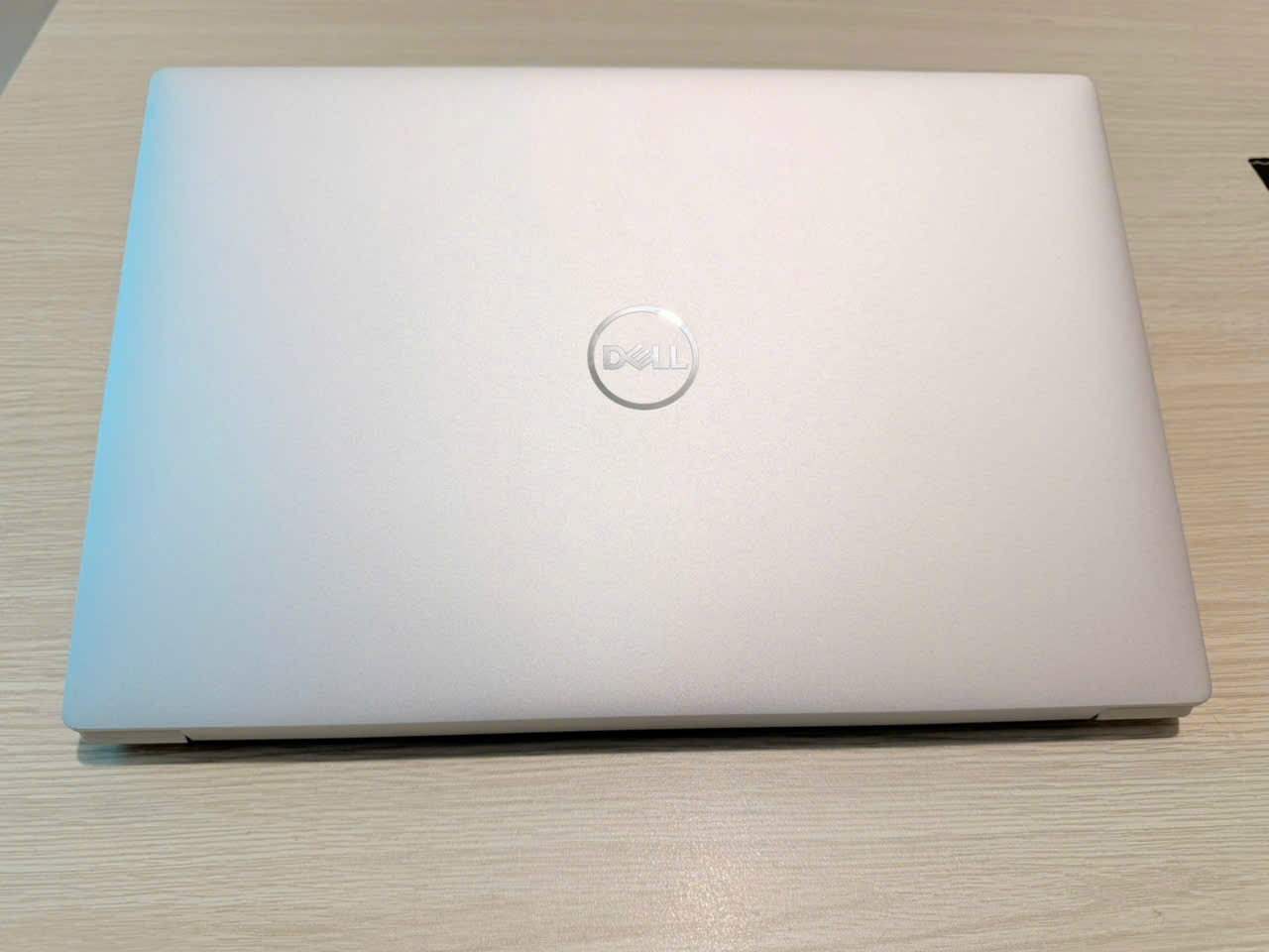 dell xps 9440 chuyên game giá rẻ